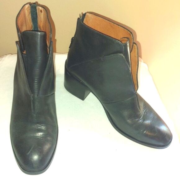 Jeffrey Campbell Women's Block Heel Leather Ankle Jermaine Boot Black 8.5 - Picture 8 of 16